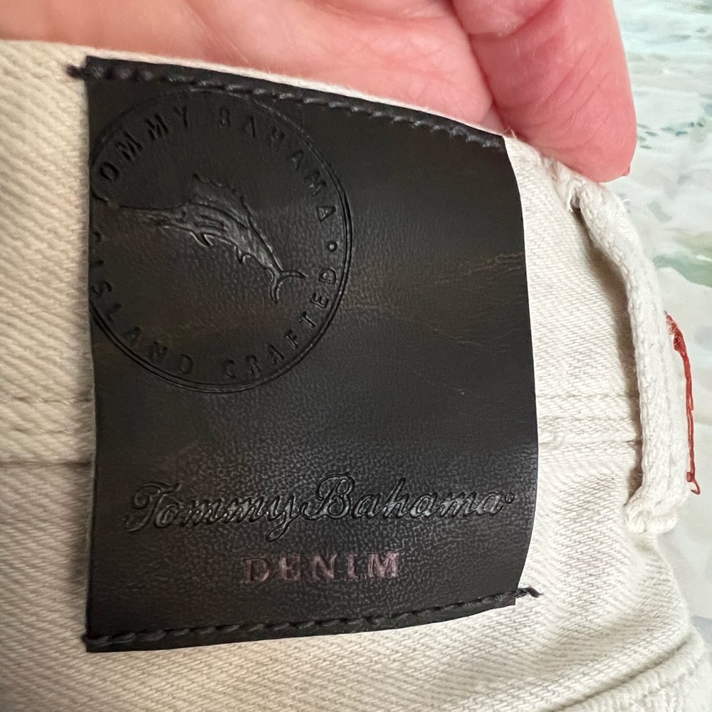 Tommy Bahama Vintage Slim Cream Colored Jeans 30x31.5 - Picture 6 of 9